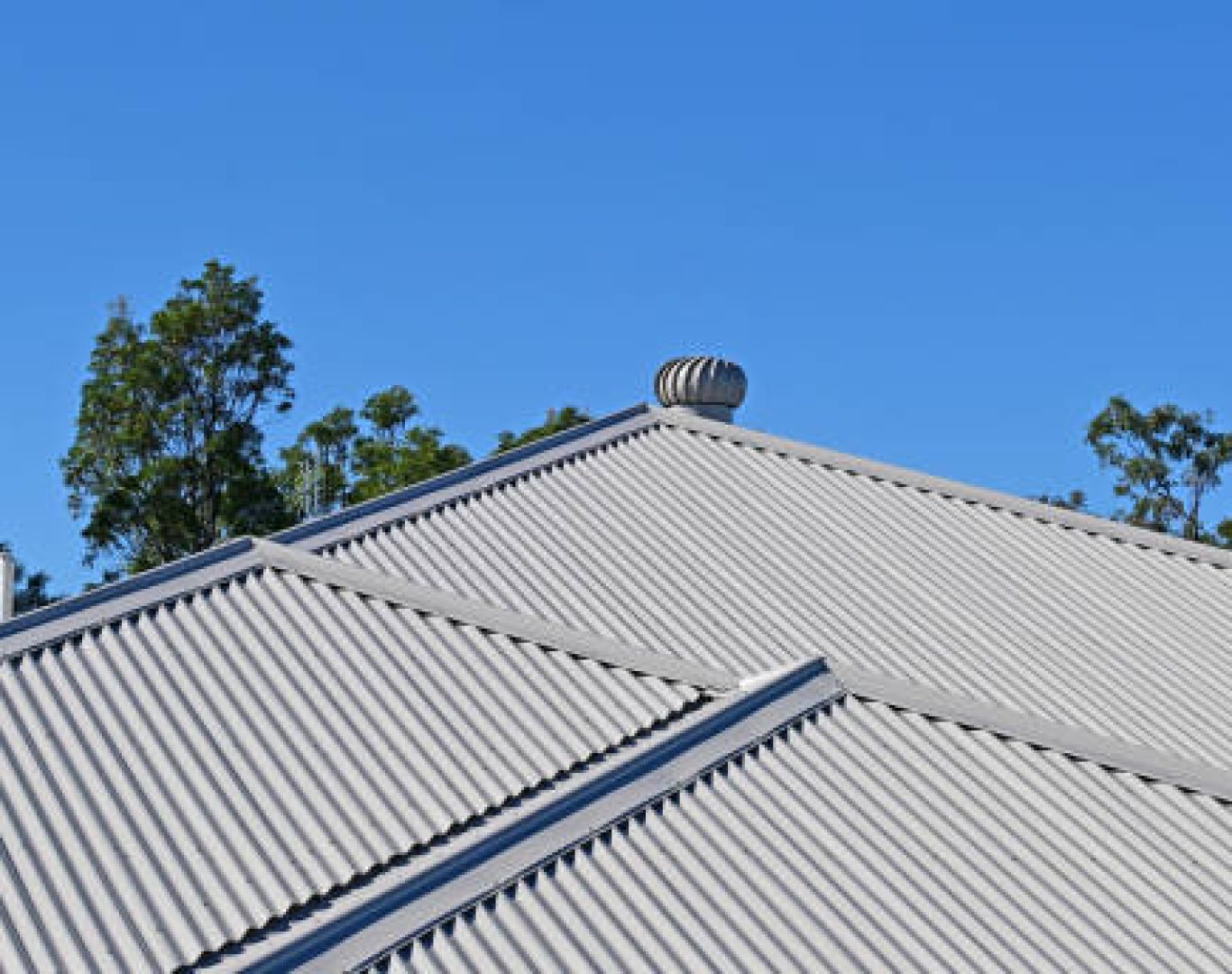 California Roof Runners metal roofing in Belmont, CA